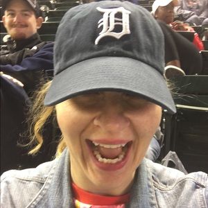 Meet your Posher, Jennifer